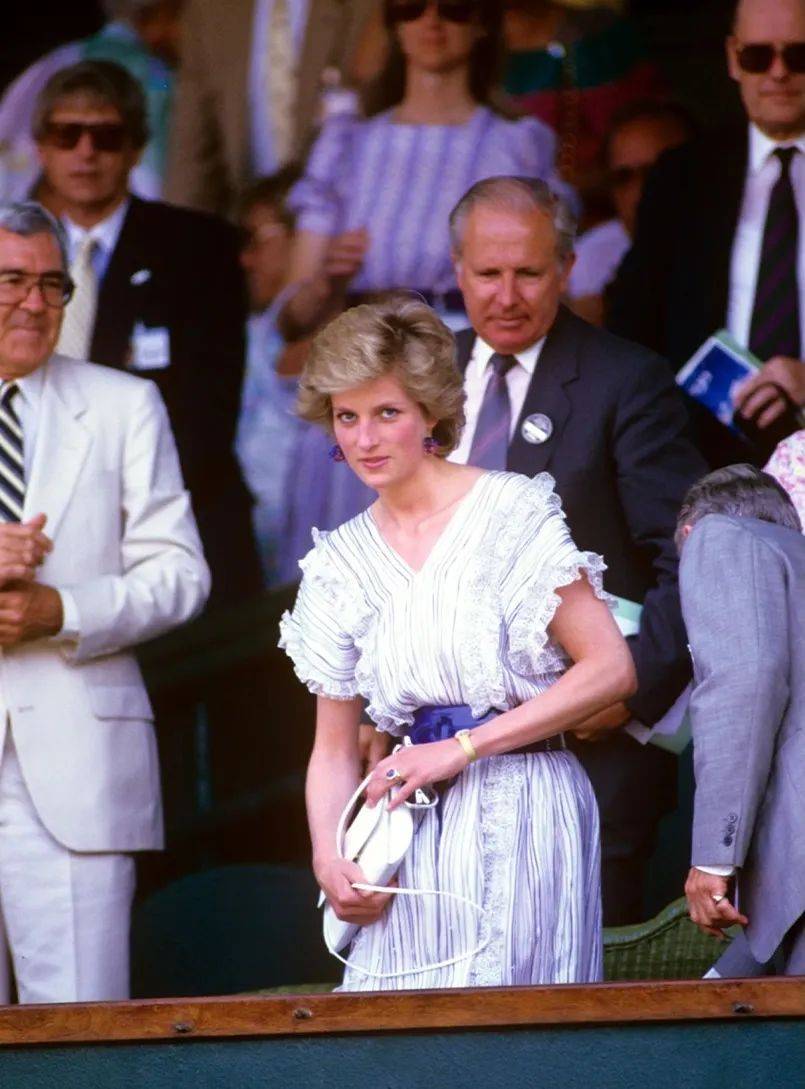 管理层的思 管理层的思