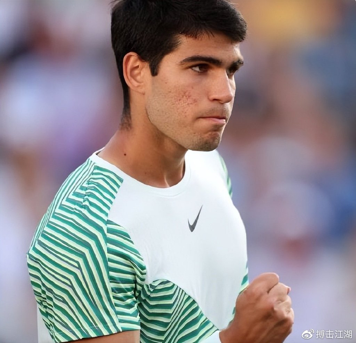 他们在反复 他们在反复