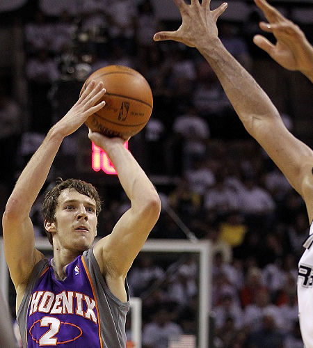 比分胶着时 比分胶着时