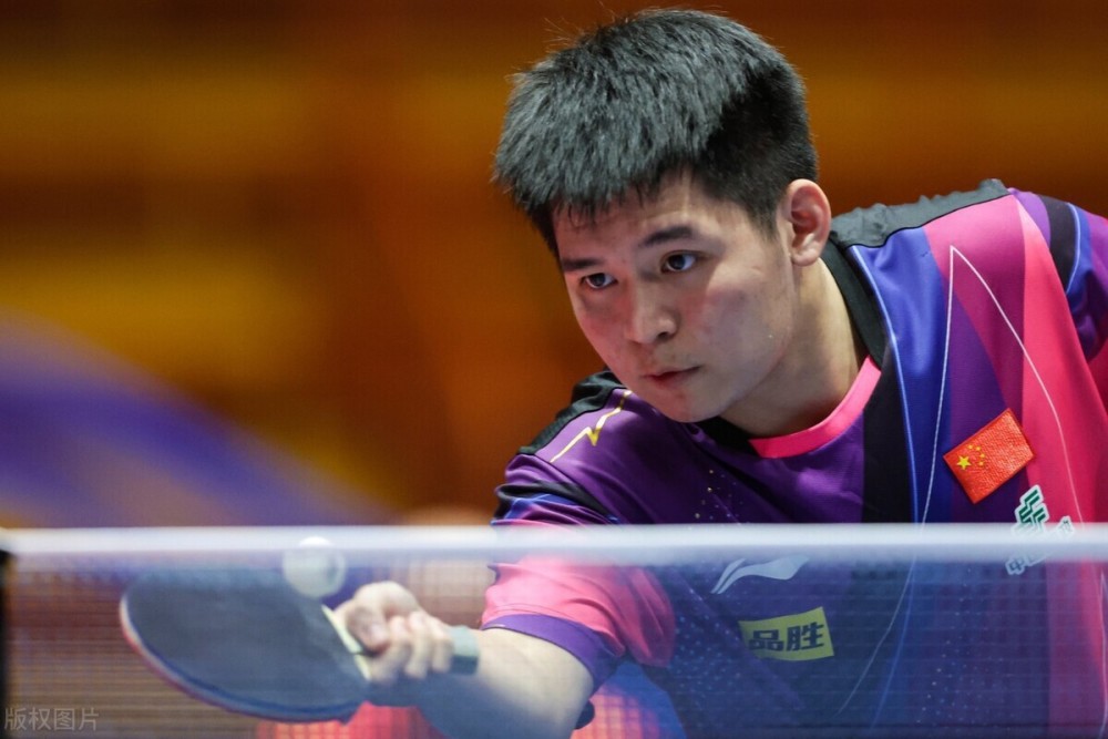 给予红军更 给予红军更