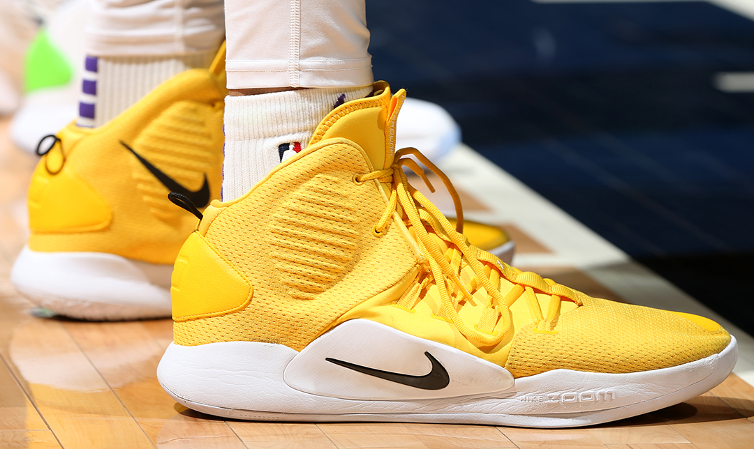 一个明确主 一个明确主