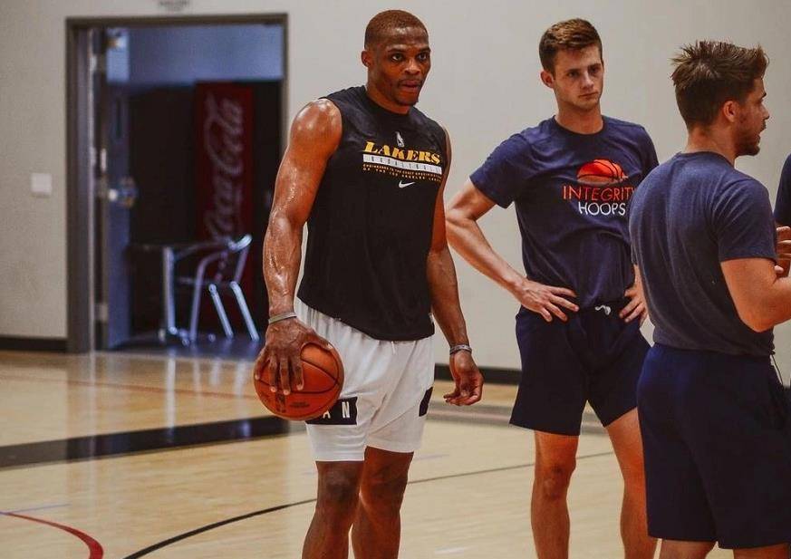 简单的单一 简单的单一