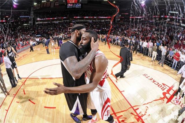 支持我们 支持我们