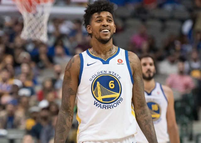 供了即时反 供了即时反